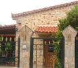 Επένδυση κολώνας με πέτρα  καφέ ακανόνιστη & κομμένη Καρύστου