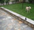 Επένδυση Ακανόνιστης δαπέδου & Καπάκι με πέτρα Καρύστου ανάμεικτη